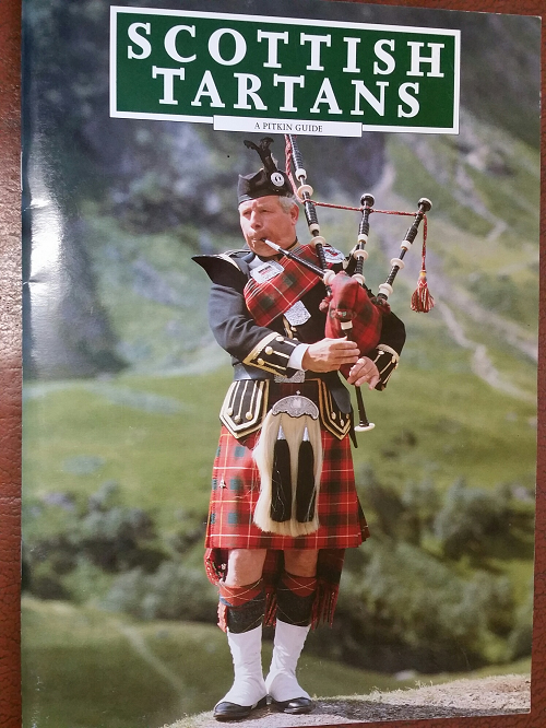 Book: Scottish Tartans Book: Scottish Tartans: Pitkin guide